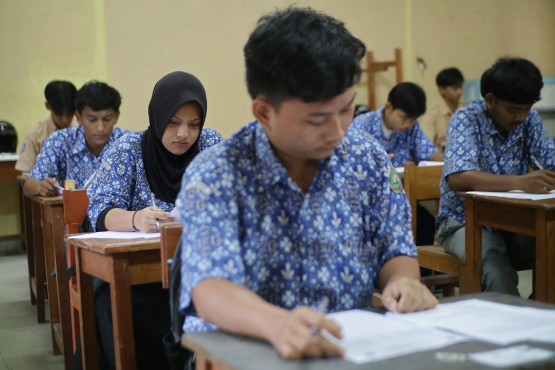 Mahasiswa mengikuti kegiatan belajar sebagai ilustrasi peluang beasiswa pendidikan